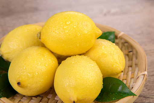 什么季节适合栽培柠檬，柠檬种植和播种的方法有哪些(香水柠檬种植方法和注意什么)